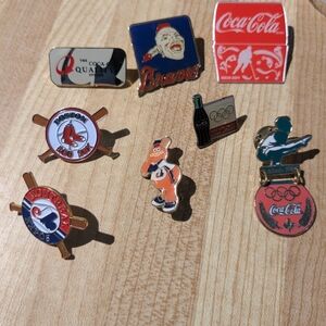 Coca cola Pin baseball pin
